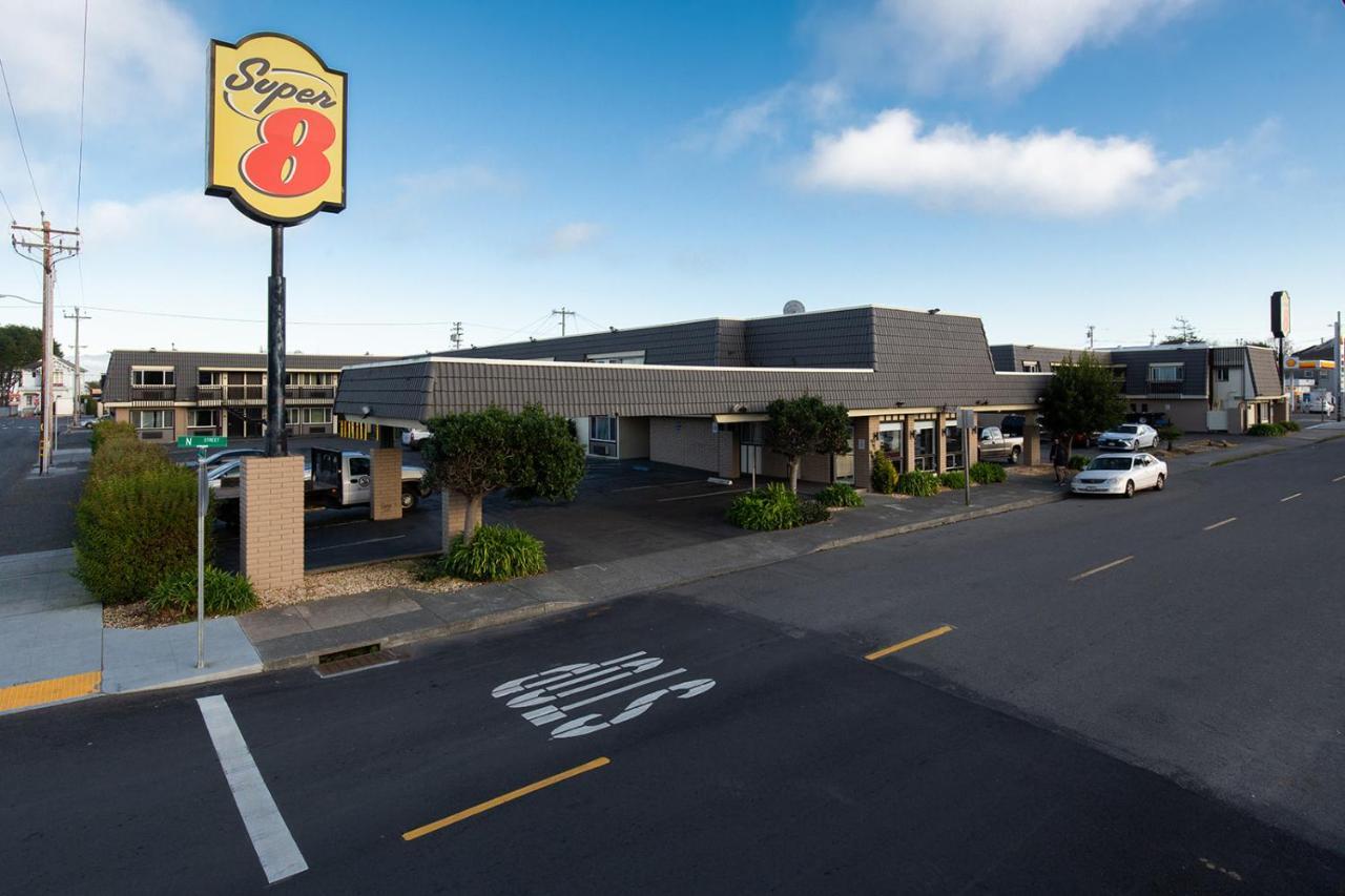 Super 8 By Wyndham Eureka Hotel Luaran gambar