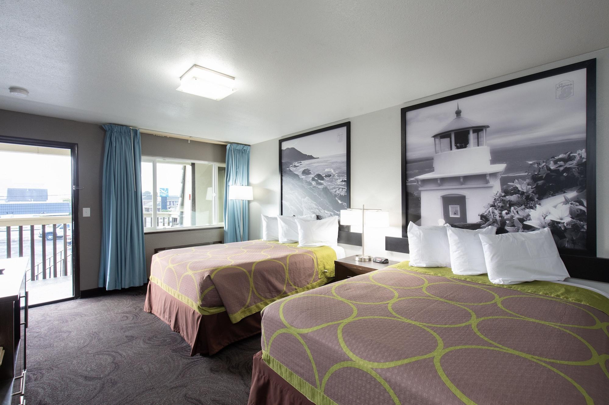 Super 8 By Wyndham Eureka Hotel Luaran gambar